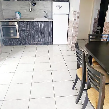 Lina Apartment