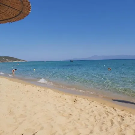 Lina * Nea Peramos (Macedonia)